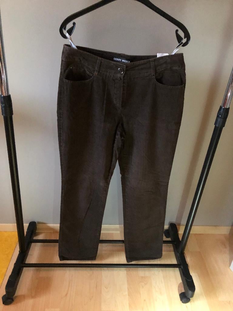 Bruine ribfluwelen broek Gerry Weber 44, Bruin, Verzenden, Maat 42/44 (L), Gerry Weber