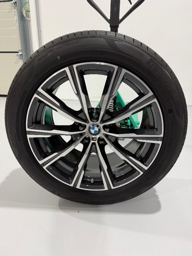 Kit été BMW Jantes  740 M 20 bicolor + Pirelli PZero Neuf, Autos : Pièces & Accessoires, Neuf, Pneus été, Enlèvement, 20 pouces
