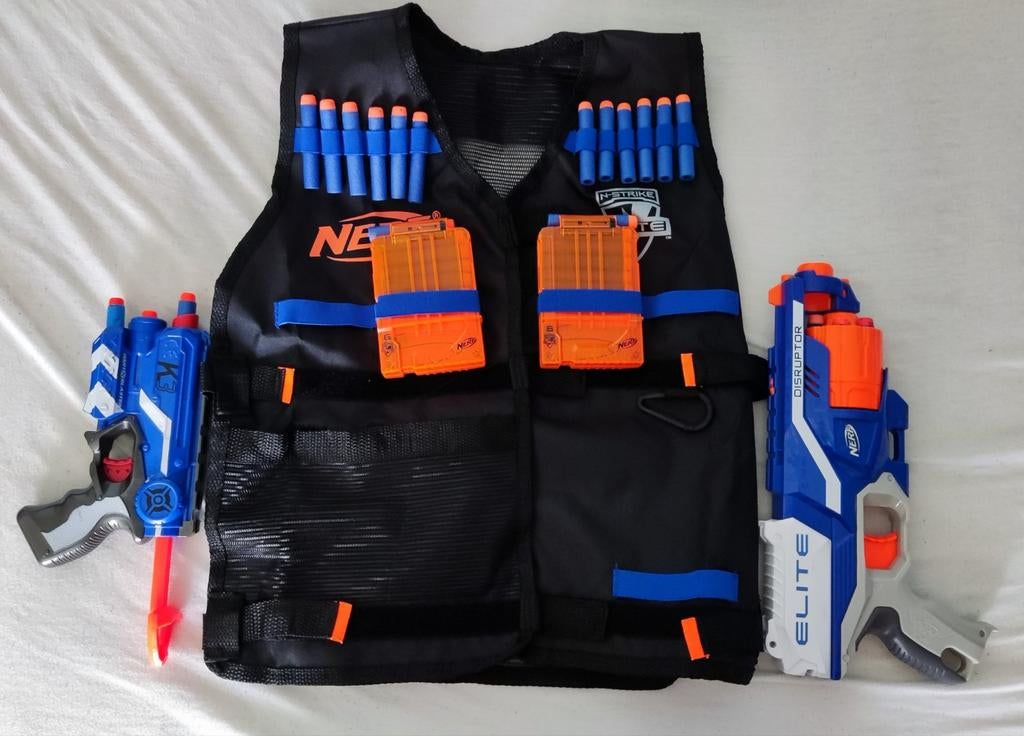 Nerf Tactical Vest + 2 blasters, Ophalen of Verzenden