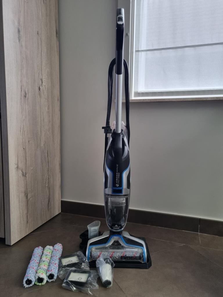 Bissell Crosswave Pet pro steelstofzuiger met dweilfunctie, Ophalen of Verzenden, Zo goed als nieuw, Waterstofzuiger