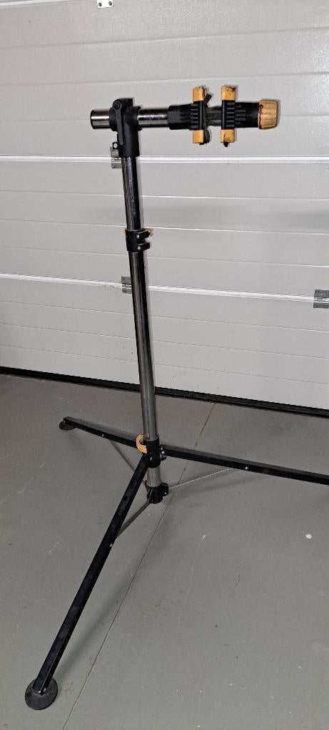 Tacx fietsstandaard, Ophalen, Zo goed als nieuw, Tacx