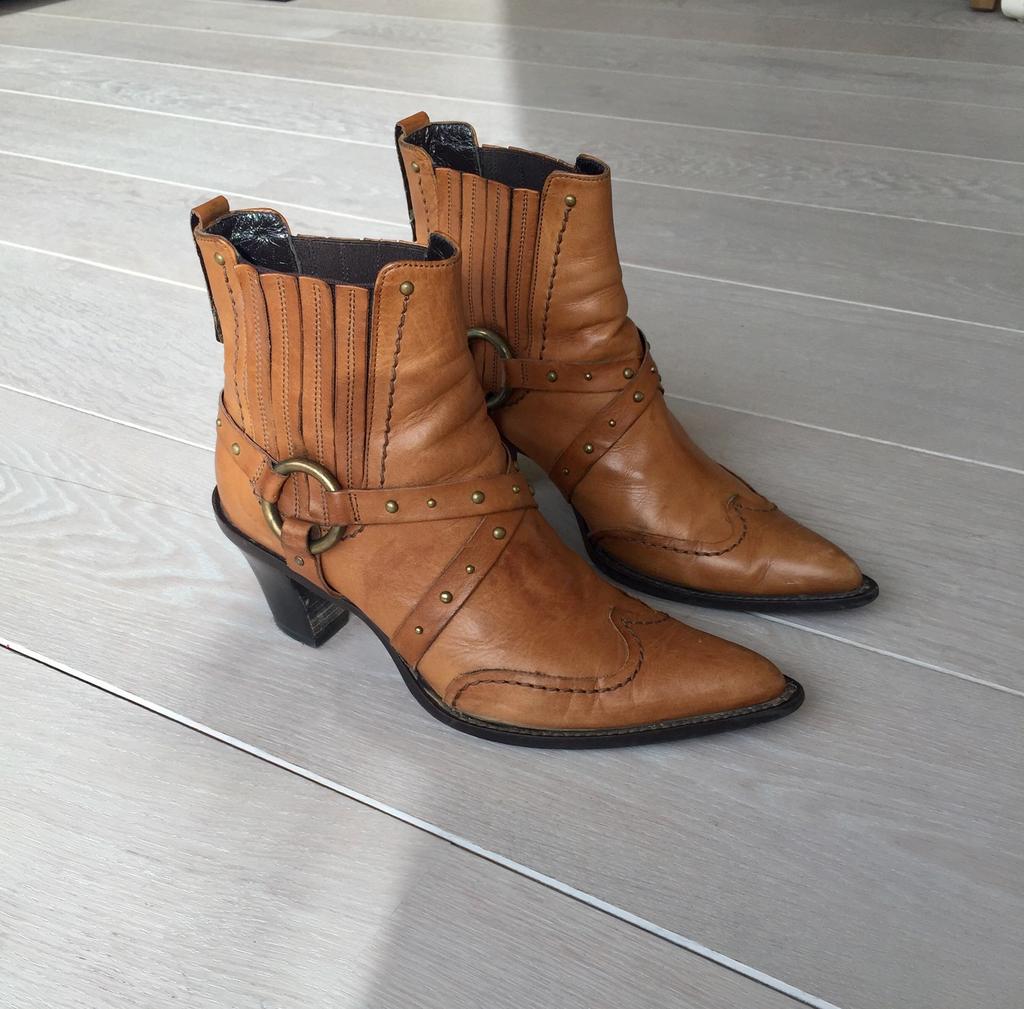 Bottines Vera Comma, Vêtements | Femmes, Chaussures, Enlèvement ou Envoi, Comme neuf, Brun, Boots et Botinnes