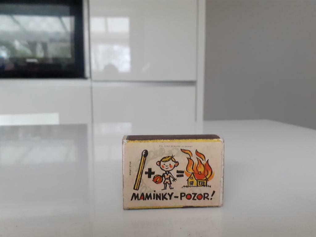Vintage houten luciferdoosje, Ophalen of Verzenden