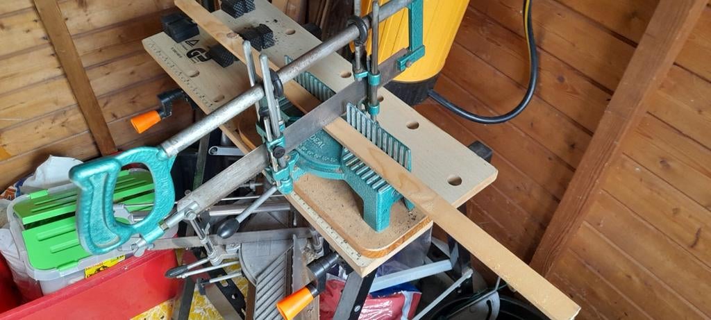VERSTEKZAAG en een ONTKRUIDVERWIJDERAAR .( alles werkt  ), Tuin en Terras, Ophalen, Gebruikt, Wolf Garten