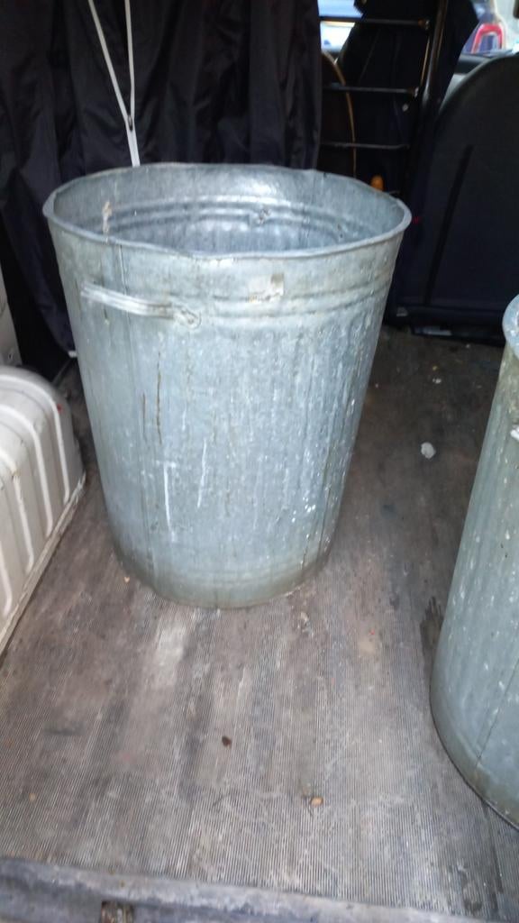 Ancienne poubelle en zinc, Enlèvement ou Envoi, Utilisé