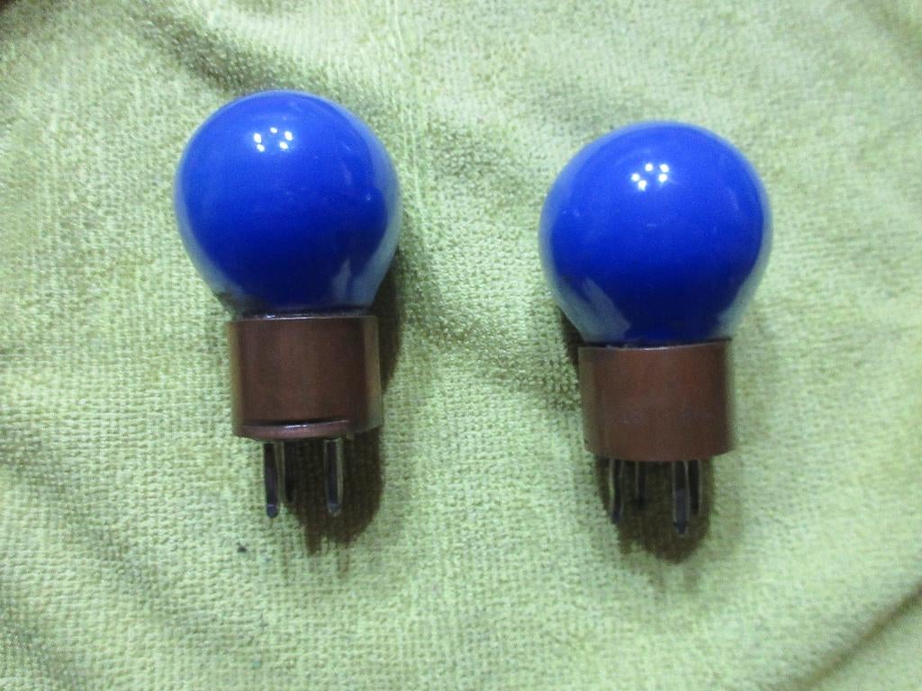 Lot de 2 lampes bleues radio tsf culot cuivre années 1920', Enlèvement ou Envoi