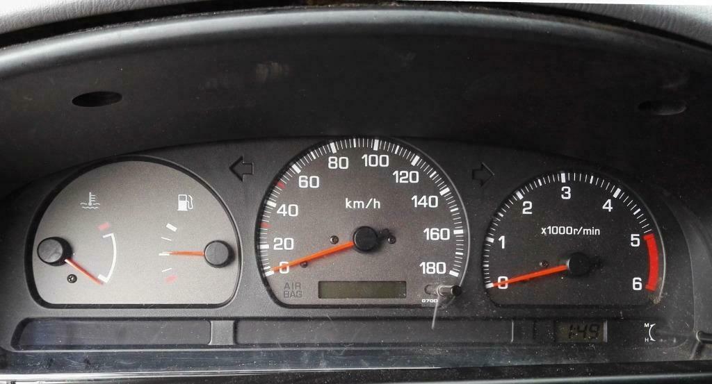 Kmteller Nissan Navara (King Cab) herstel instrumentenbord, Ophalen of Verzenden, Gebruikt, Nissan