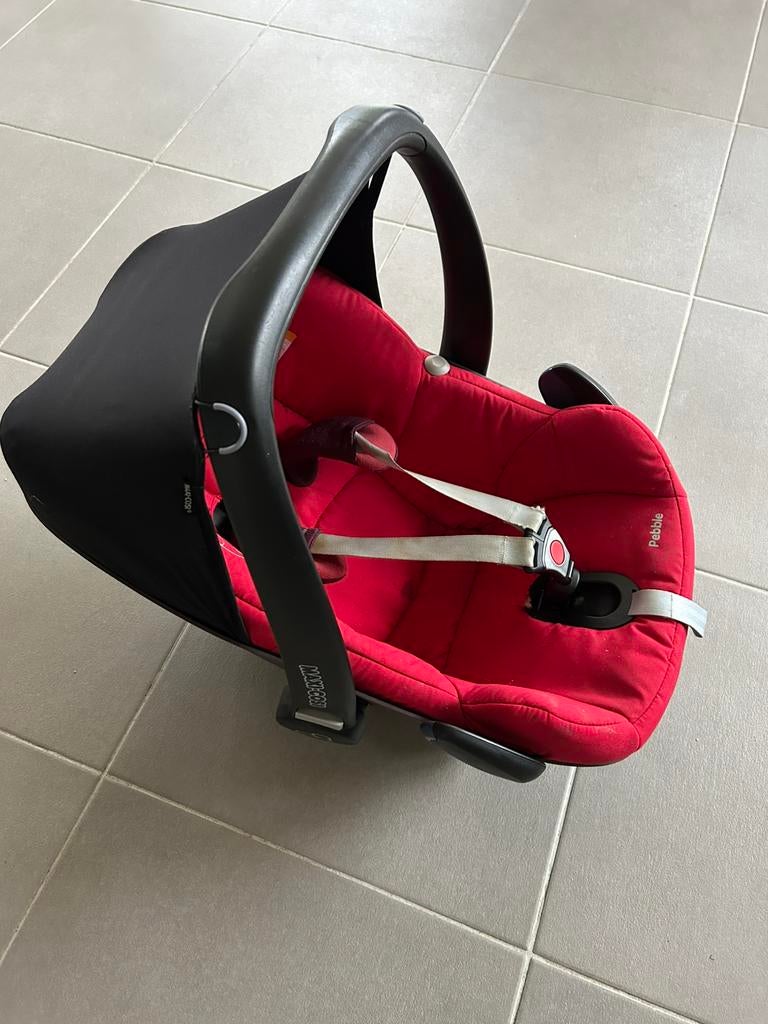 Maxi-Cosi Pebble, Enfants & Bébés, Sièges auto, Comme neuf, Maxi-Cosi, Ceinture de sécurité, Enlèvement