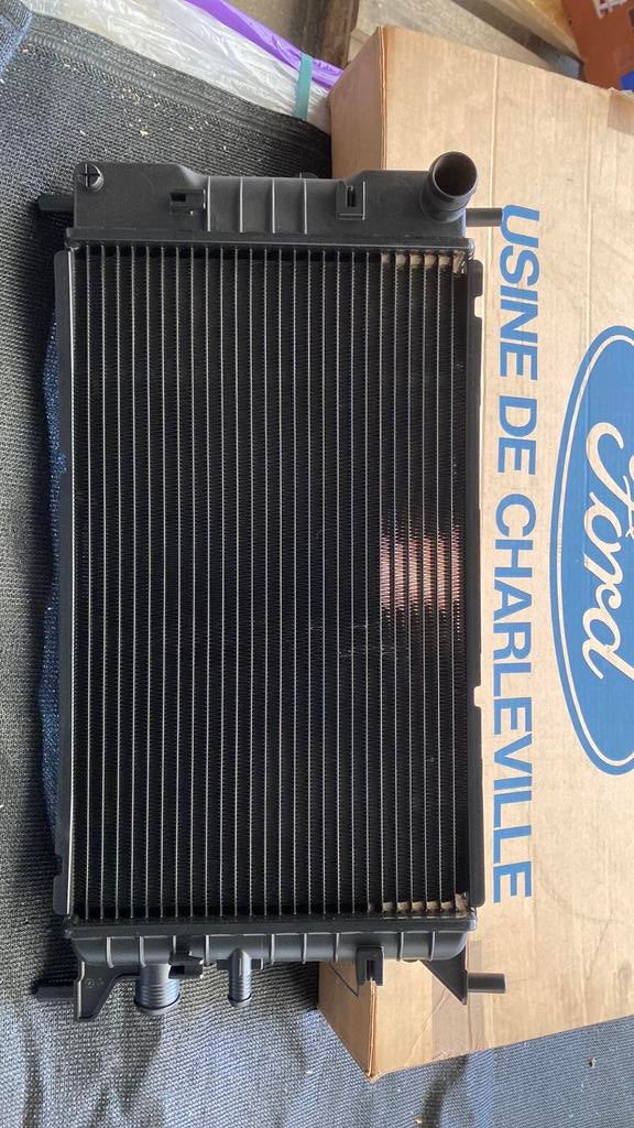 Radiateur Ford Escort 5/6 1600 neuf original