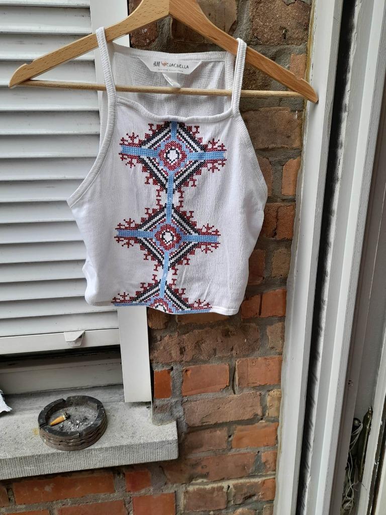 Top blanc pour femme avec broderie de H&M Coachella Small, Sans manches, H&M, Enlèvement ou Envoi, Taille 36 (S)