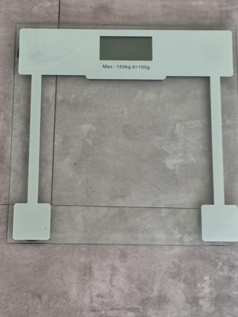 Digitale weegschaal, Ophalen of Verzenden, Zo goed als nieuw
