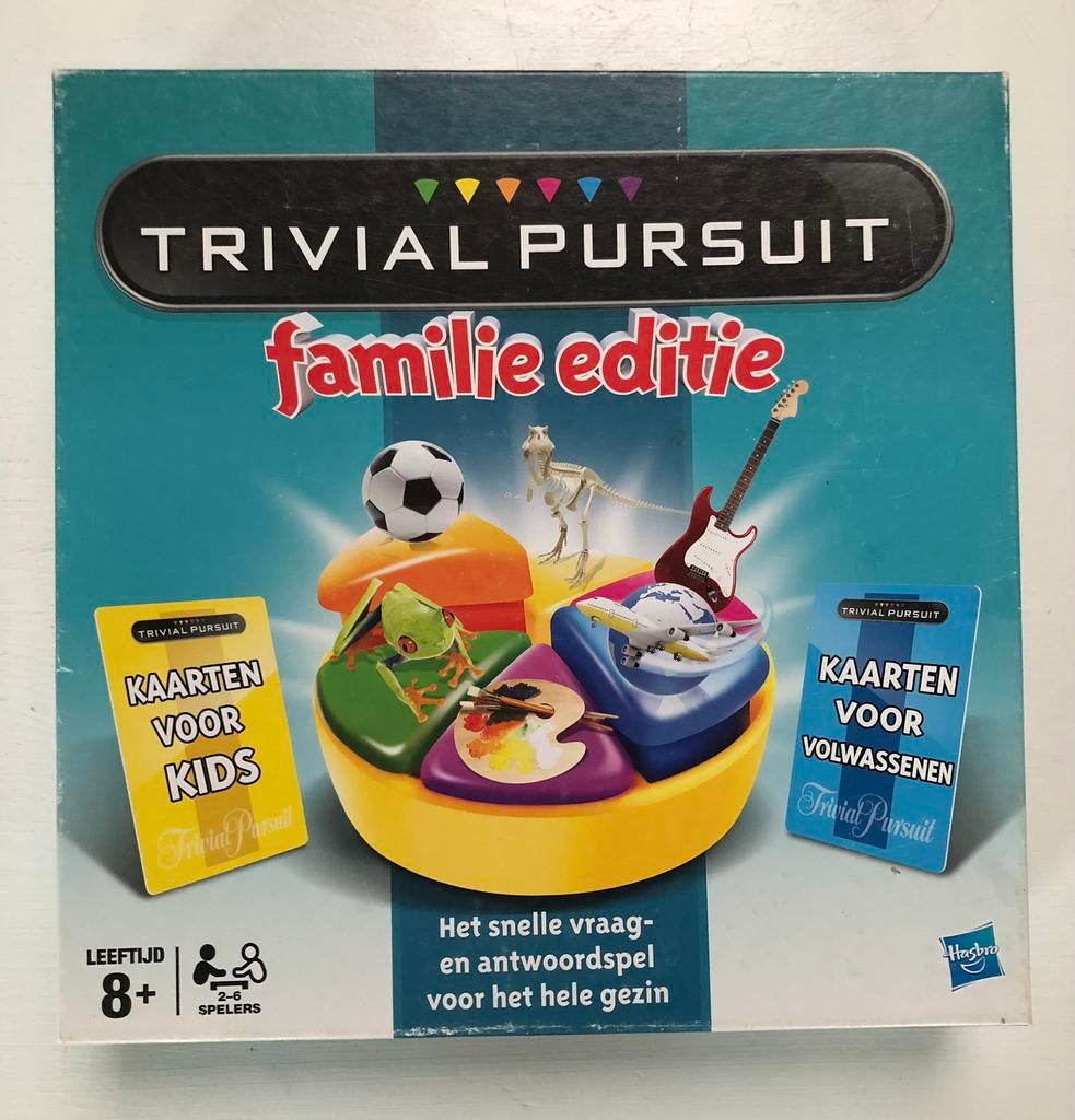 Trivial Pursuit familie editie, Hobby en Vrije tijd, Ophalen of Verzenden, Zo goed als nieuw