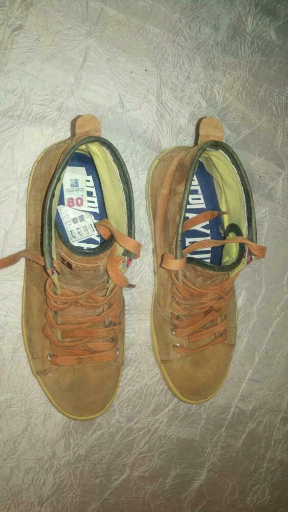 Vintage Chaussures baskets bas Boss Orange Cuir 41 ou 7.5, Enlèvement ou Envoi, Porté, Baskets