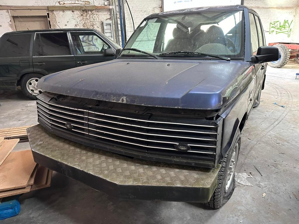 Range Rover 4.6 V8 HSE voor opmaak / cross - start en rijdt, Auto's, Land Rover, Automaat, Leder, Bedrijf, 2 zetels
