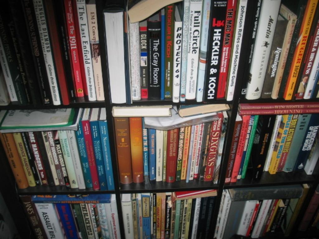 wapenboeken livres armes, Livres, Envoi