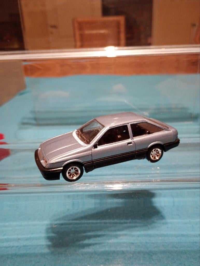 Ford Sierra, Enlèvement ou Envoi