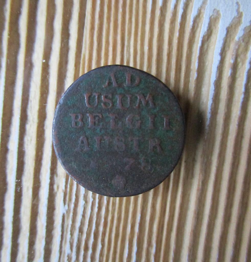 8 zeer oude munten ( 1700-1800 ), Enlèvement ou Envoi, Monnaie en vrac