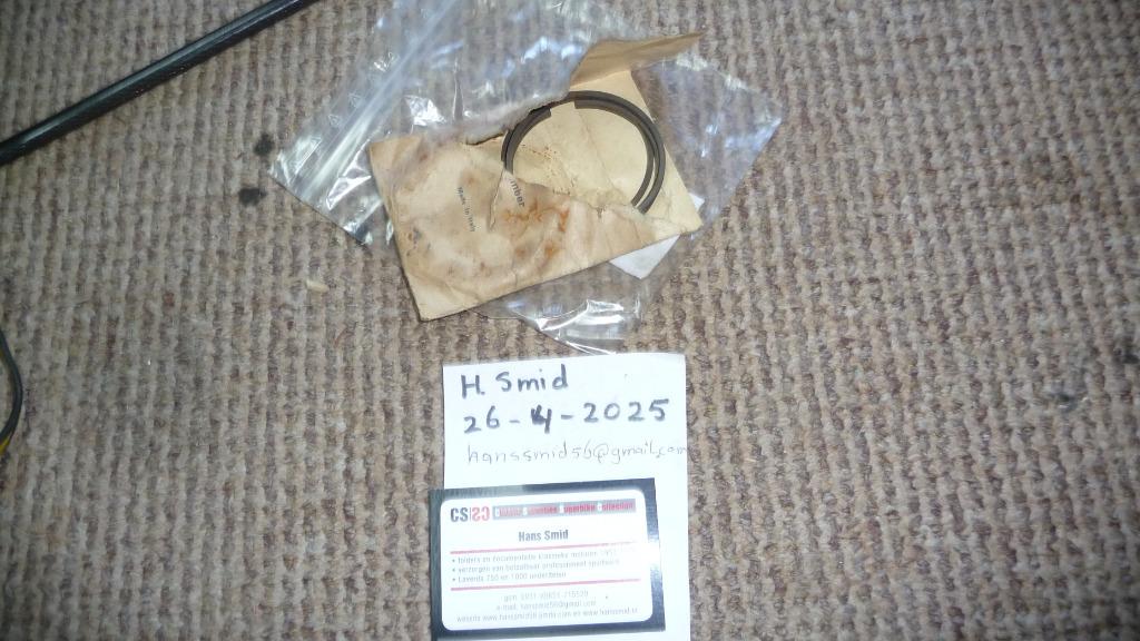 Nos set zuigerveren Ducati bromfiets?, Motoren, Ophalen of Verzenden, Nieuw