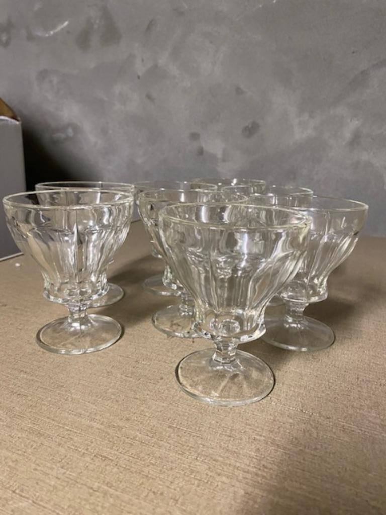 12 Vintage Dessert Glazen, Huis en Inrichting, Ophalen, Glas of Glazen, Overige stijlen, Glas