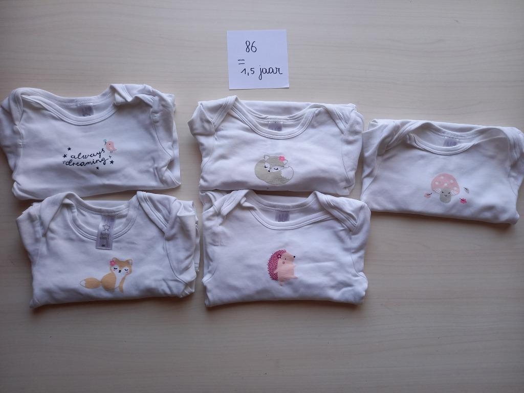 Pakket 4 Body's of rompertjes lange mouwen maat 86 meisje, Kinderen en Baby's, Nacht- of Onderkleding, Meisje, Ophalen of Verzenden