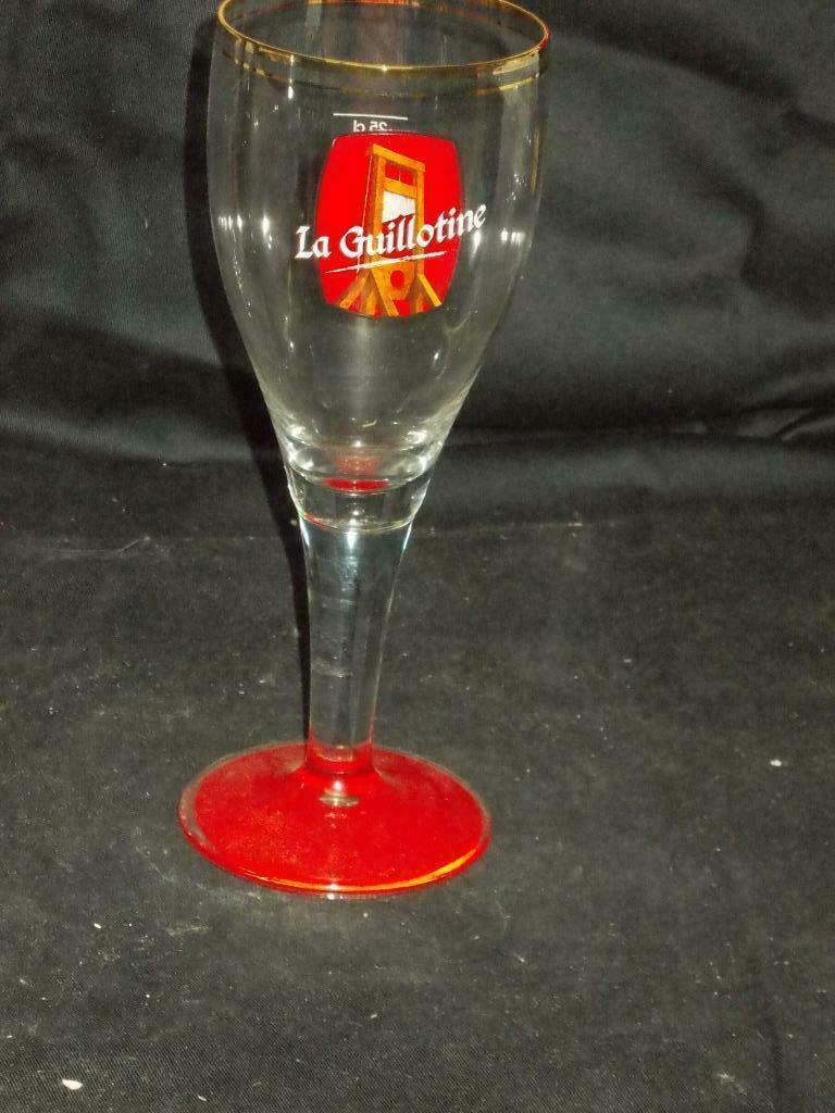 Bierglas.La Guillotine.Brouwerij Huyghe melle. D 129, Ophalen of Verzenden, Zo goed als nieuw, Glas of Glazen, Overige merken