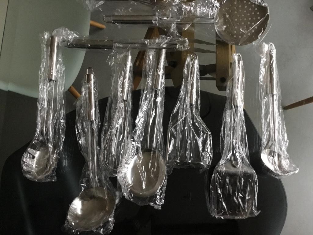 Set ustensiles de cuisine, Enlèvement, Neuf