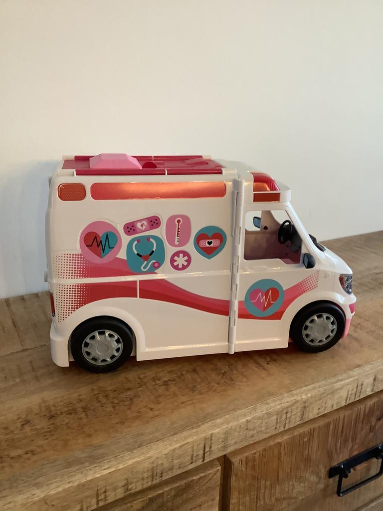 Barbie ziekenwagen, Ophalen, Zo goed als nieuw, Barbie