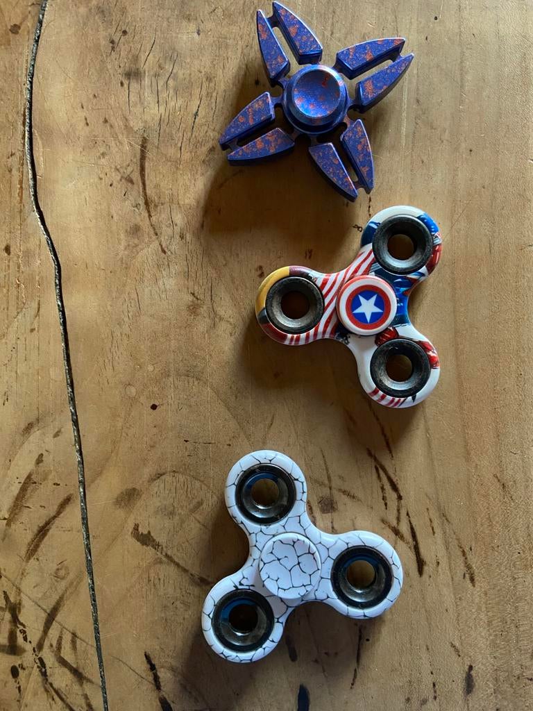 Drie Fidgetspinners, Ophalen of Verzenden, Gebruikt