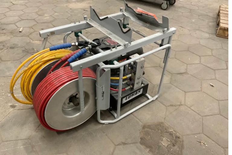Hydraulische eenheid LUKAS, Doe-het-zelf en Bouw, Benzine