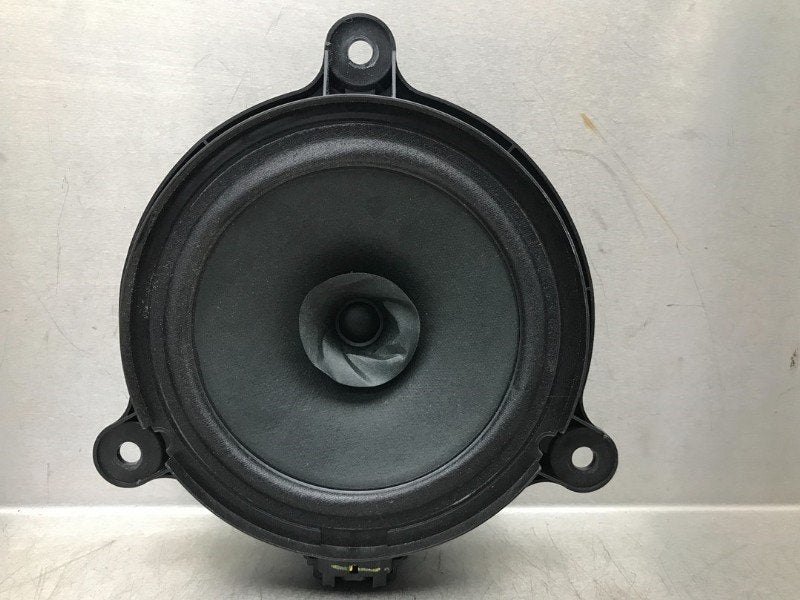 LUIDSPREKER Mazda 2 (DJ / DL) (01-2014/02-2018) (|576710|), Gebruikt, Mazda