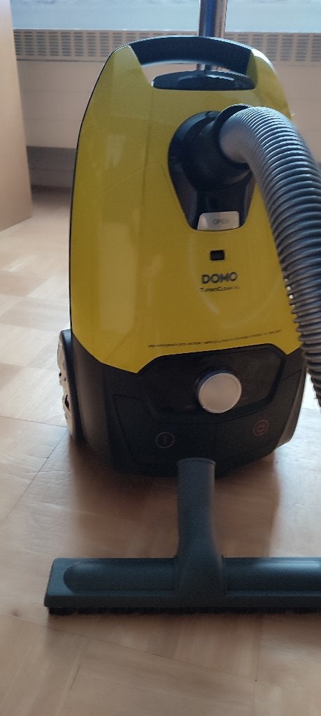 stofzuiger, Overige merken, Zo goed als nieuw, Sledestofzuiger, Minder dan 1200 watt