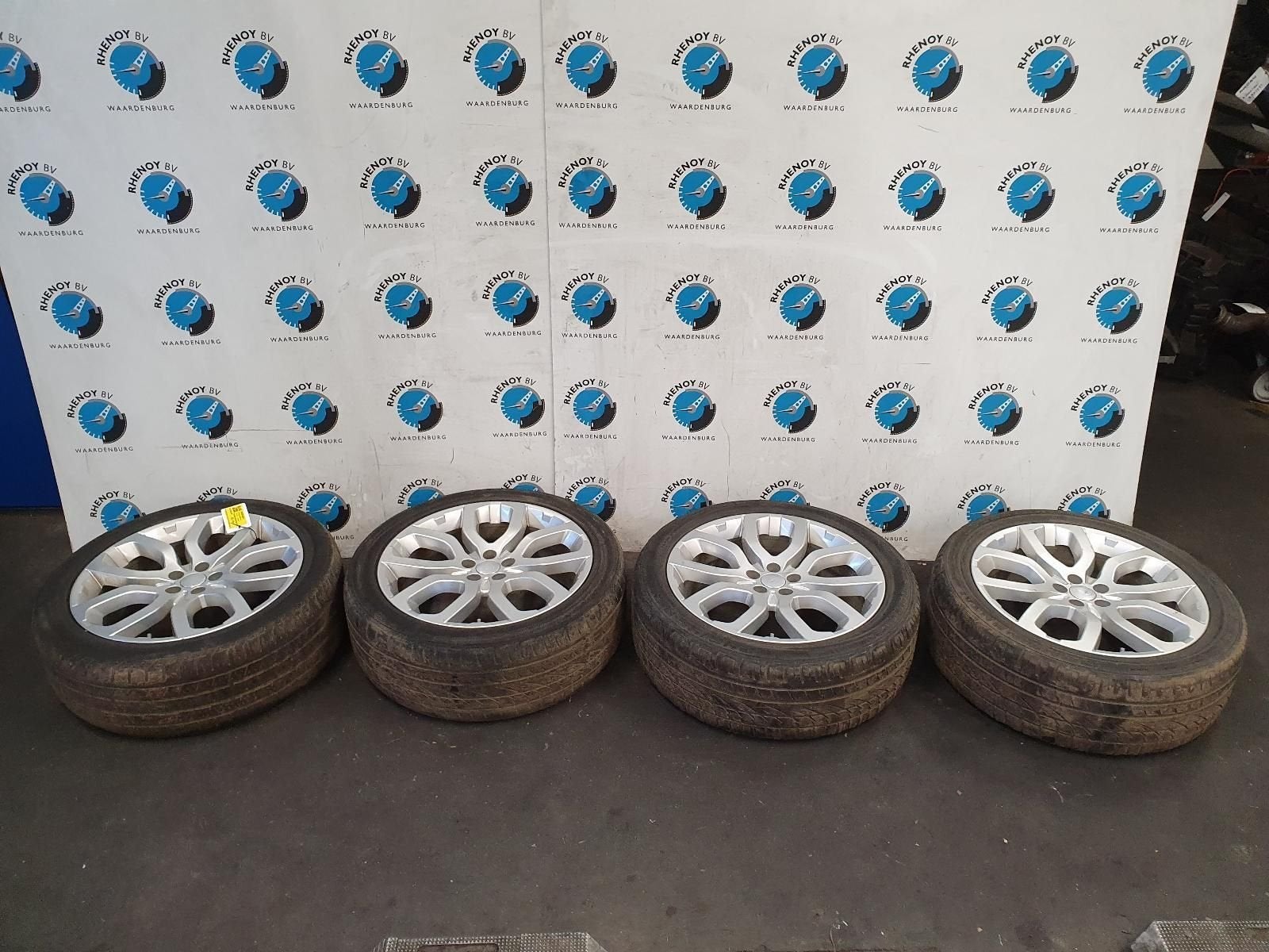 Range Rover Evoque 20 inch wielset  2018, Auto-onderdelen, Banden en Velgen, Gebruikt, -, -, Banden en Velgen