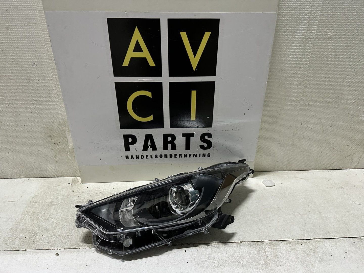 Koplamp Toyota Yaris IV HYBIRD P21 led links Origineel, -, Toyota, Utilisé, -