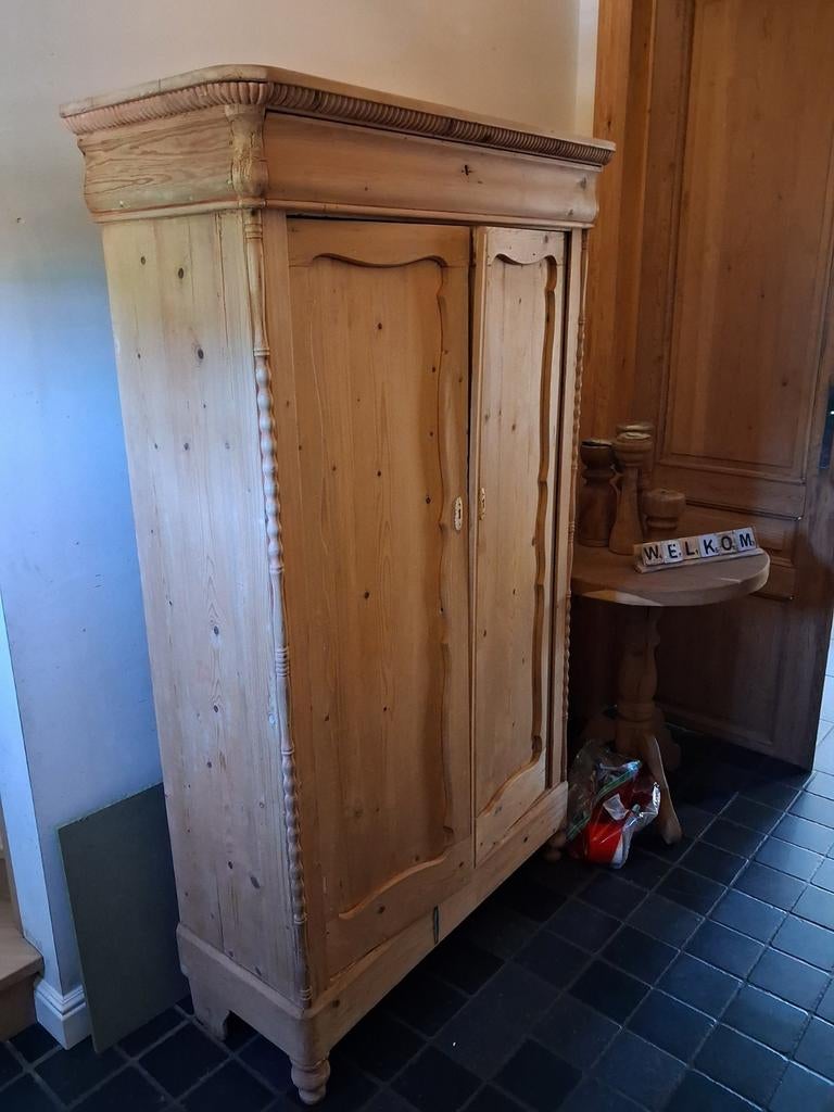 Oude kast, Ophalen