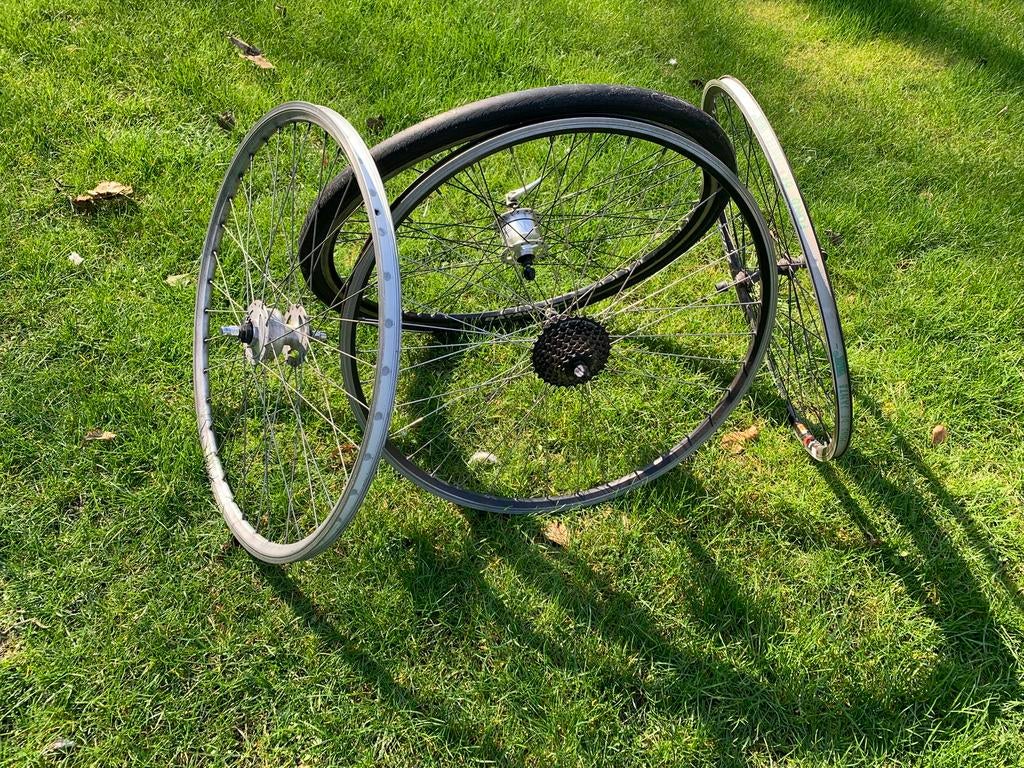 Fiets wielen, Ophalen, Zo goed als nieuw