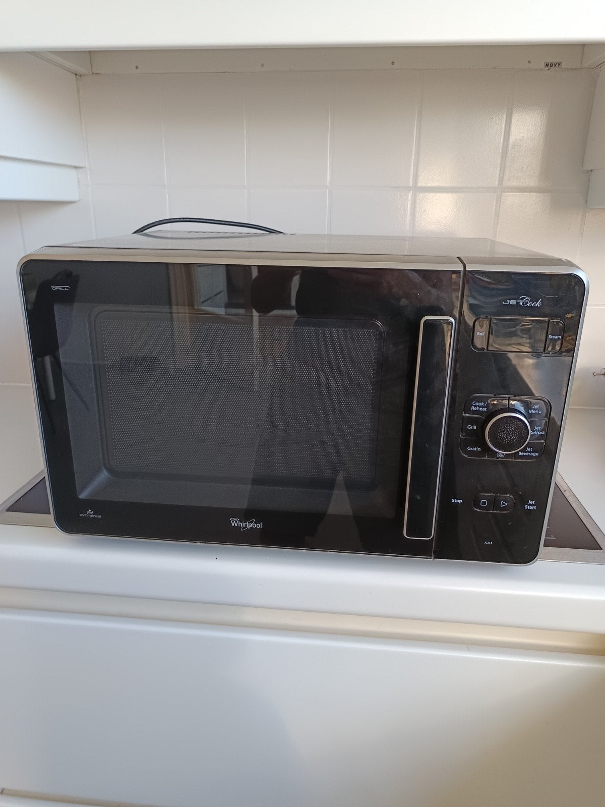 Whirlpool microgolfoven JC 213 met Grillfunctie, Elektronische apparatuur, Microgolfovens, Ophalen, Grill, Microgolfoven, Draaiplateau