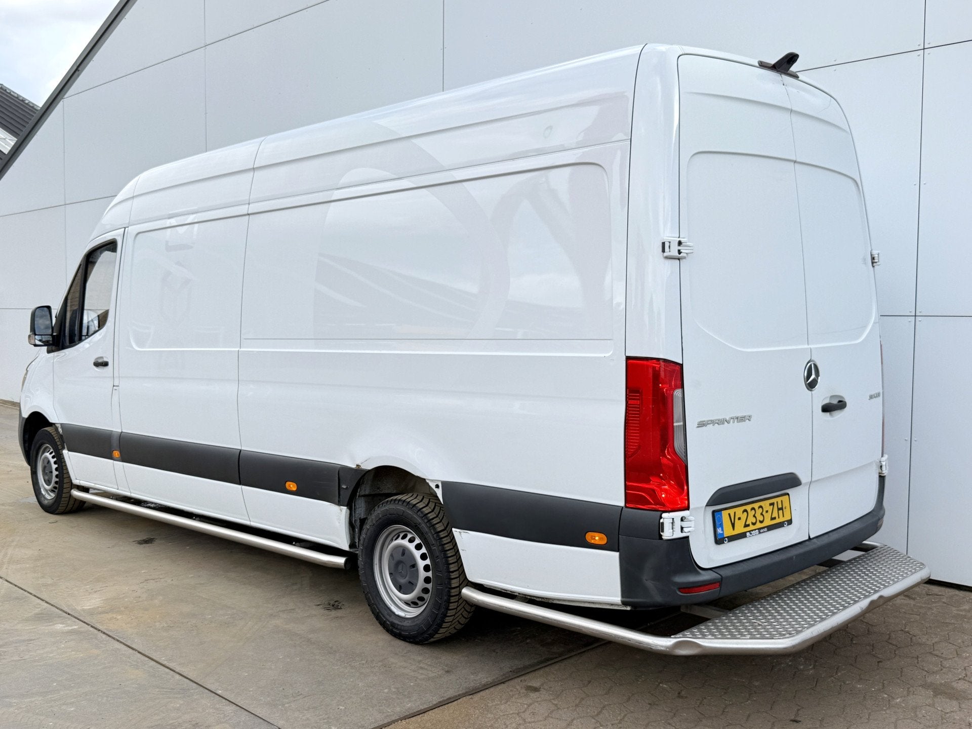 Mercedes-Benz Sprinter 311 1.9 110PK Automaat L3H2 Climate C, Achat, Entreprise, 2 places, Noir