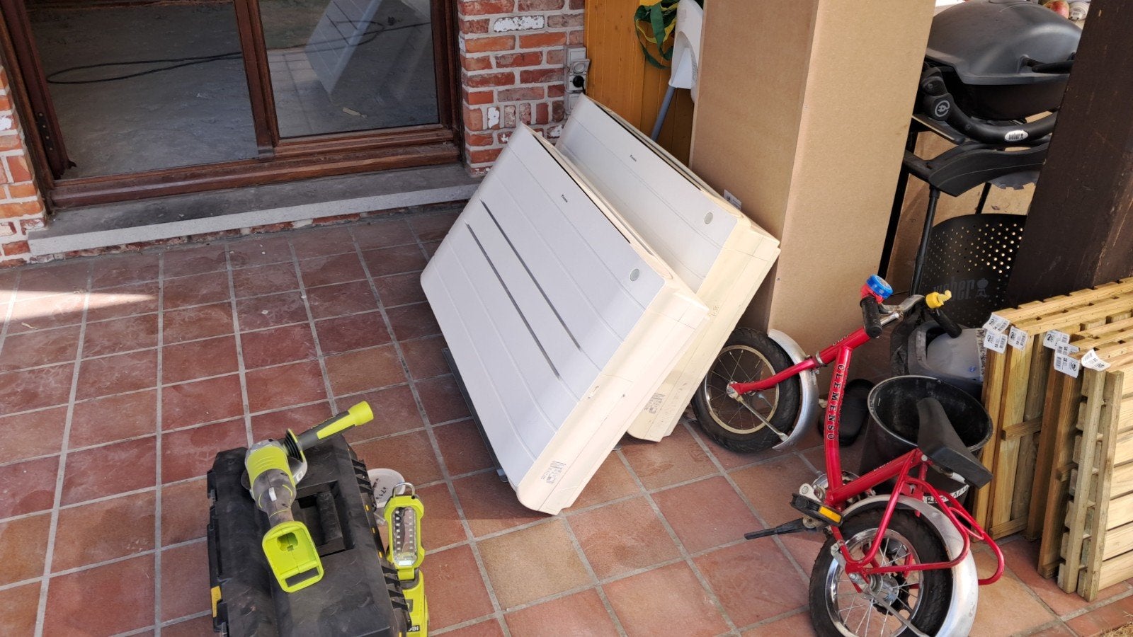 2x Daikin nexura + buitenelement, Elektronische apparatuur, Ophalen, Afstandsbediening