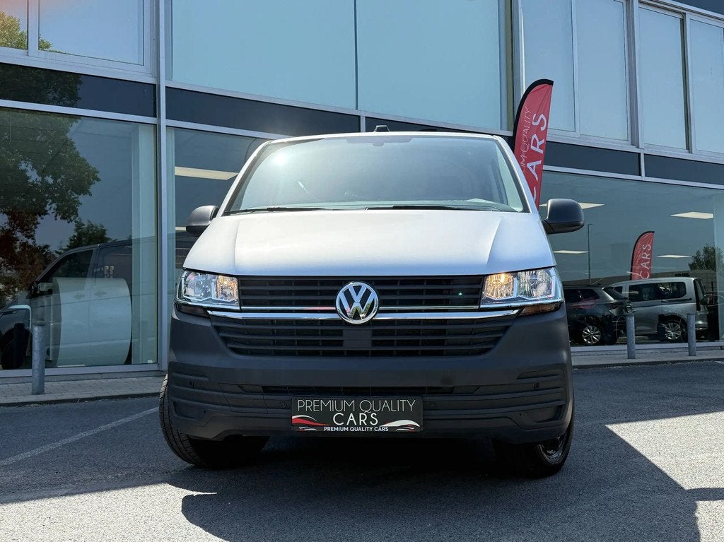 Volkswagen T6.1 Transporter AUTOMAAT / CARPLAY / CRUISECONTR, Automaat, Gebruikt, 4 cilinders, Volkswagen