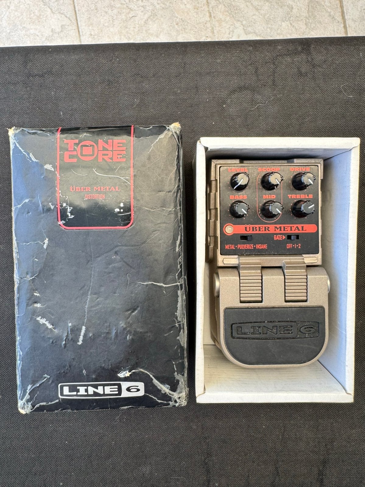 Line 6 Über Metal Distortion + boîte d’origine, Enlèvement ou Envoi, Utilisé