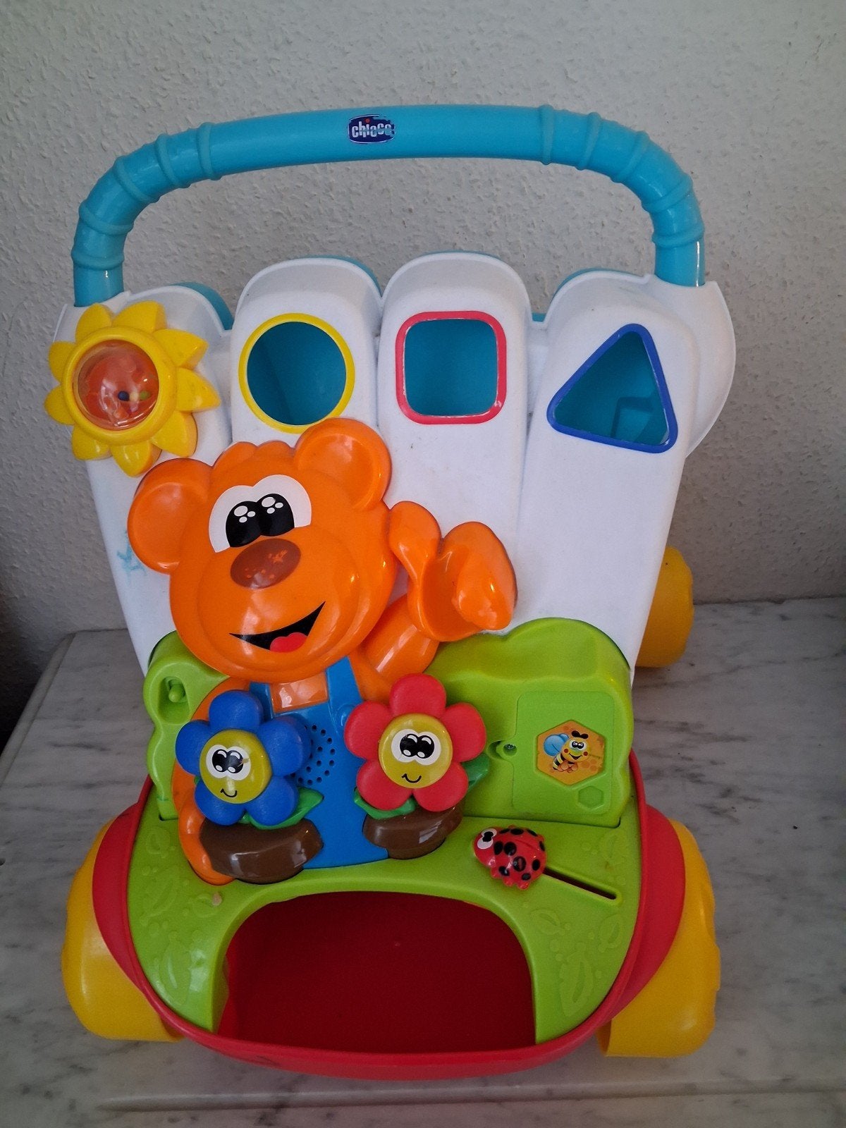 Trotteur Chicco pour bébé en excellente état, Enfants & Bébés