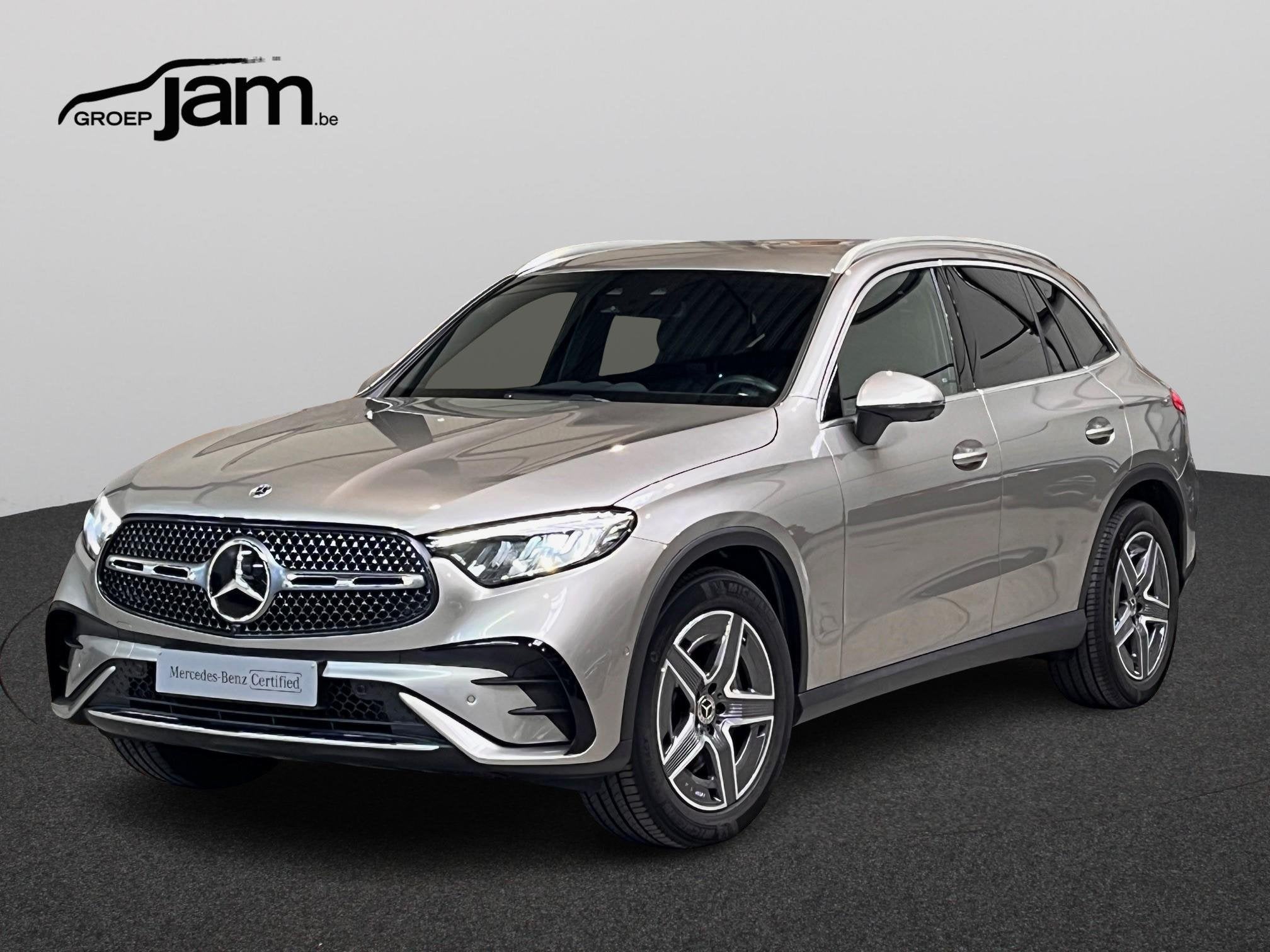 Mercedes-Benz GLC 220 d 4MATIC AMG Line, Auto's, Mercedes-Benz, Automaat, 197 pk, Zwart, 2500 kg