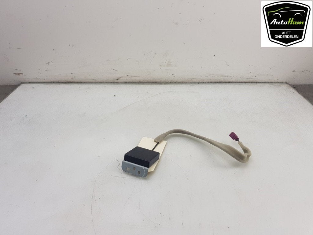 ANTENNE Renault Clio V (RJAB) (01-2019/-) (|282120588R|), Utilisé, Renault