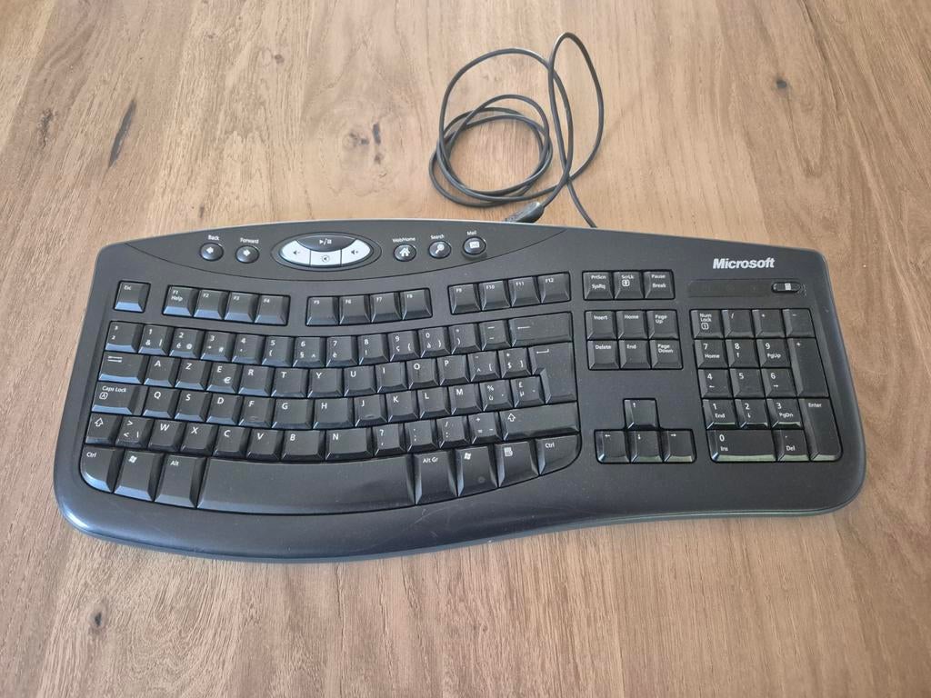 Clavier ergonomique Microsoft avec câble, Informatique & Logiciels, Claviers, Ergonomique, Enlèvement