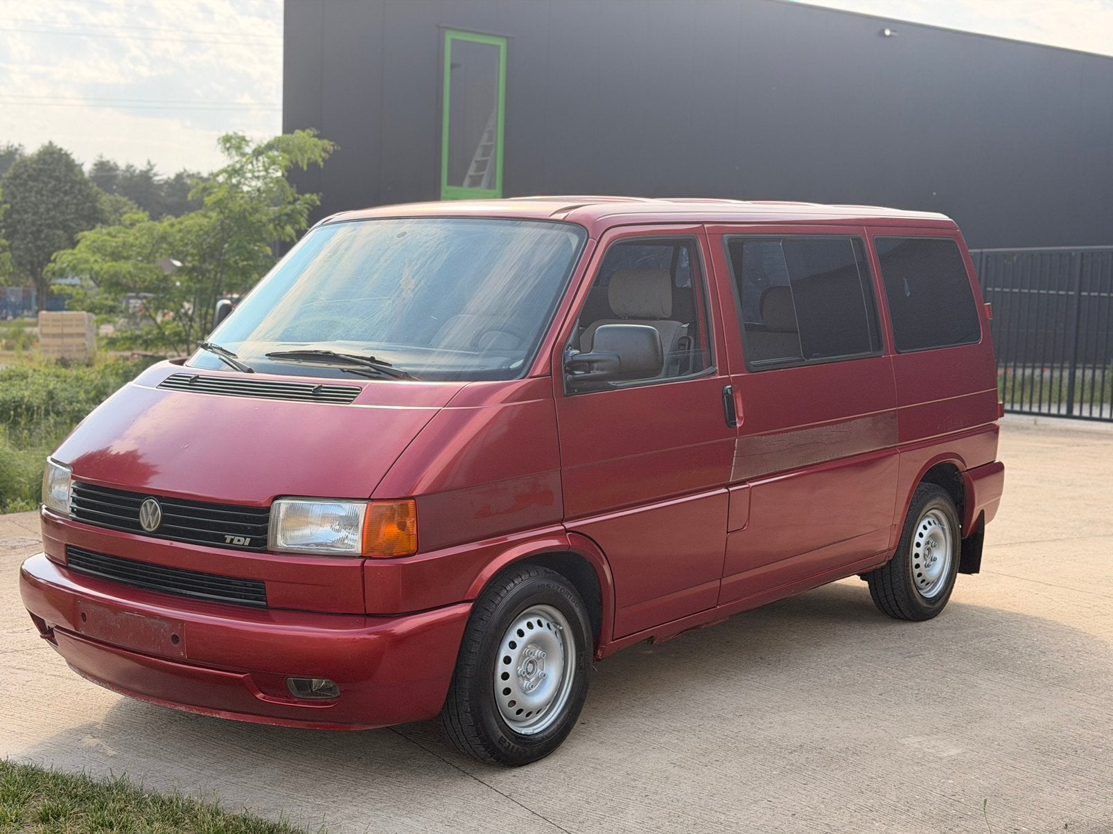 VW- TRANSPORTER T4 / 2.5TDi / airco -8-plaats - gekeurd-vww, Autos, Camionnettes & Utilitaires, Particulier, Enlèvement