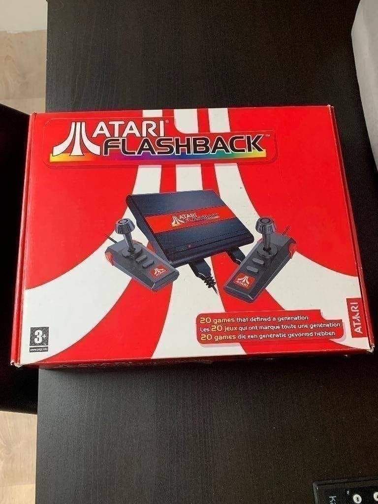 Atari Flashback, Games en Spelcomputers, Ophalen of Verzenden, Gebruikt