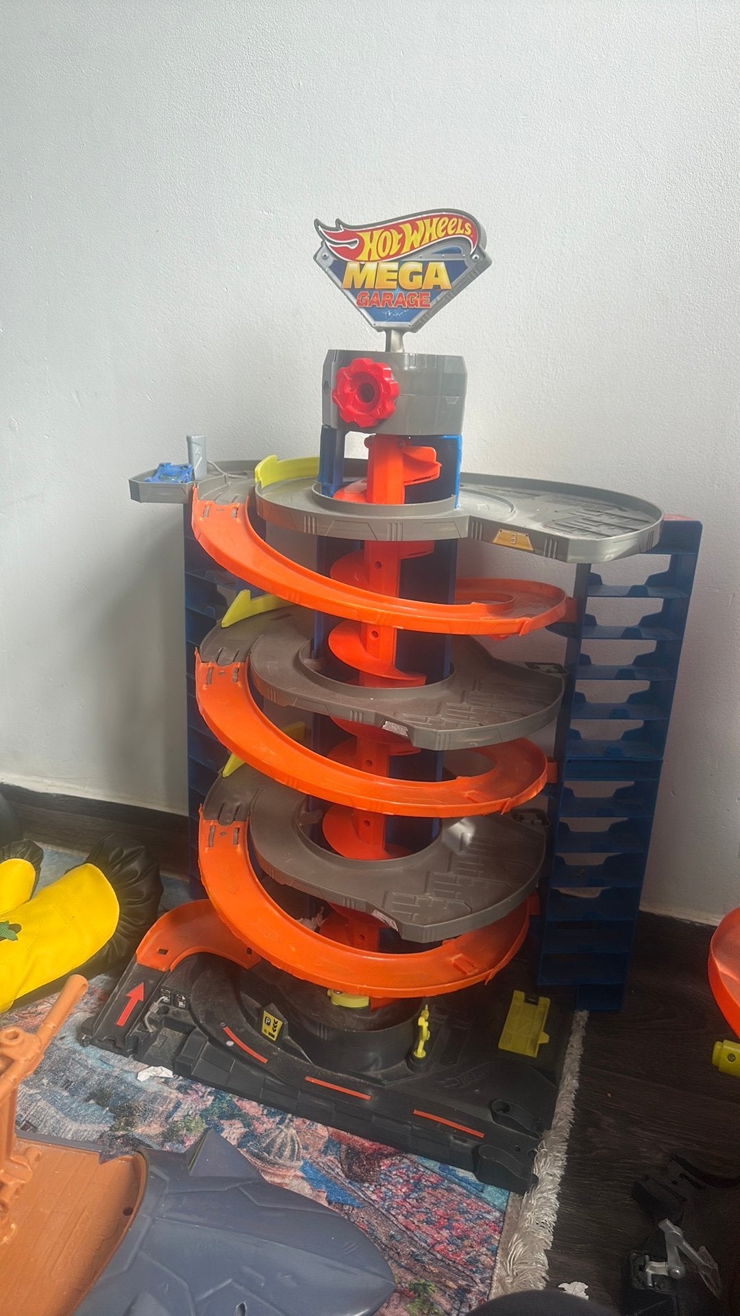 Hot wheels kindergarage, Kinderen en Baby's, Speelgoed | Racebanen, Ophalen, Zo goed als nieuw, Hot Wheels