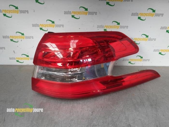Feu arrière droit d'un Peugeot 308, -, -, 3 mois de garantie, Utilisé