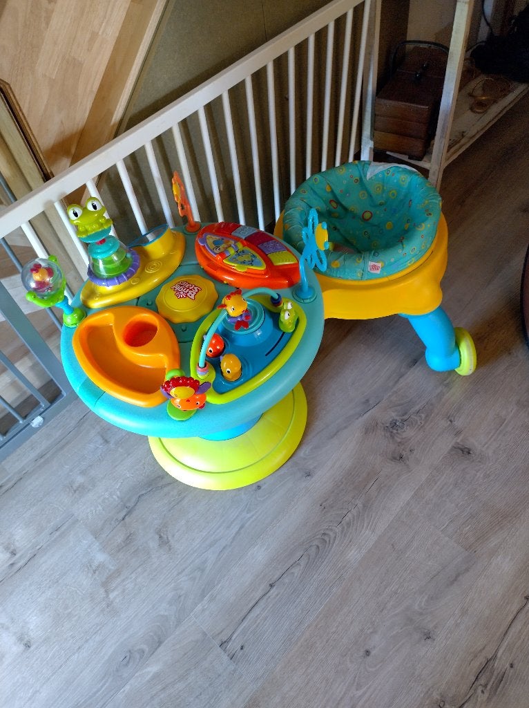 Activiteiten tafel met roterend stoeltje, Kinderen en Baby's, Ophalen, Gebruikt, Tafel