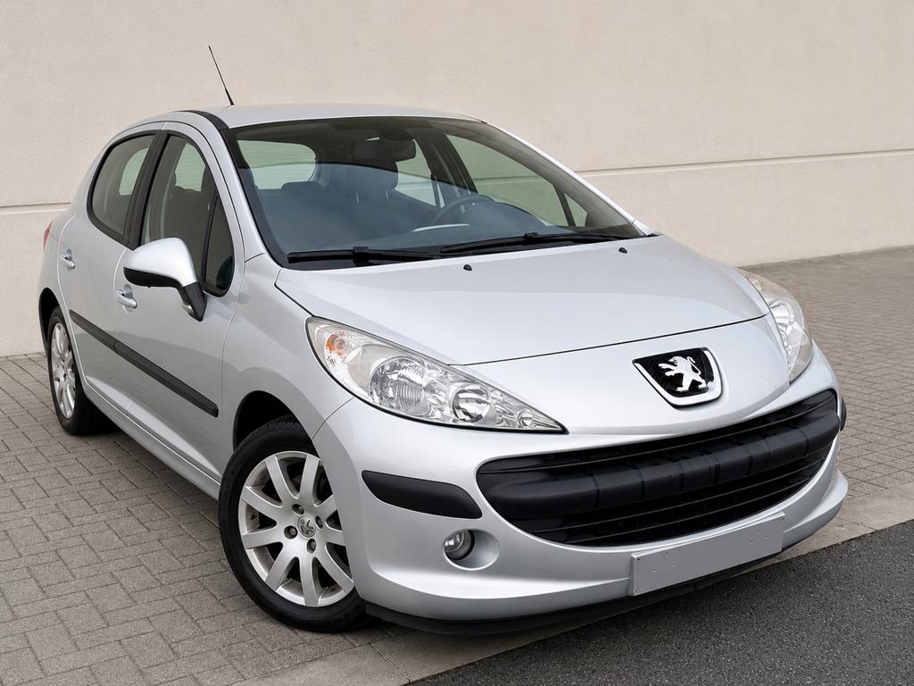 Peugeot 207 1.6i Euro4 2008, Autos, Achat, Boîte manuelle, 5 portes, Vitres électriques